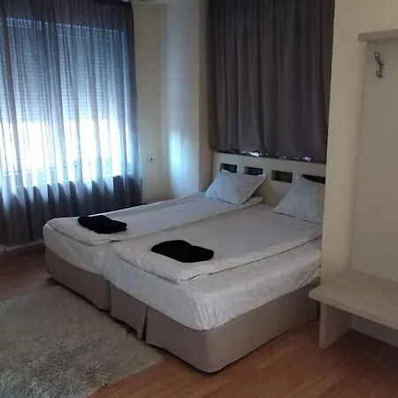 Holiday home Вила Графити *